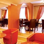 Kosmopolit Hotel 3*
