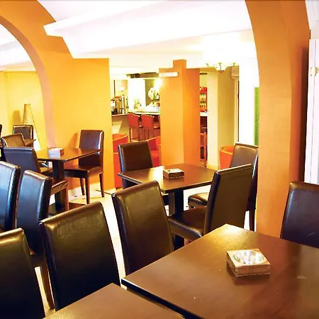Otel Kosmopolit