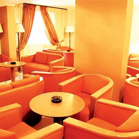 Kosmopolit Hotel 3*