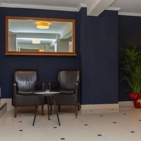 Kosmopolit 3* Loutraki (Corinthia)