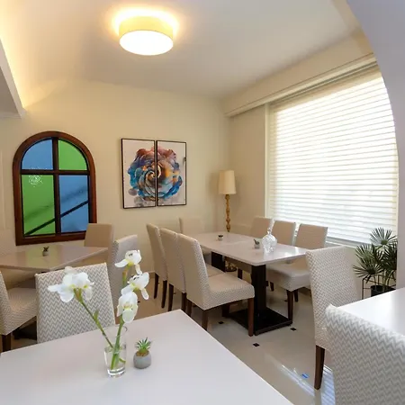 Kosmopolit Loutraki (Corinthia)