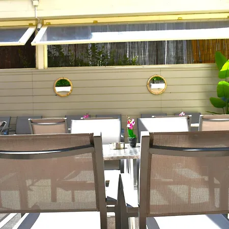 Kosmopolit 3* Loutráki