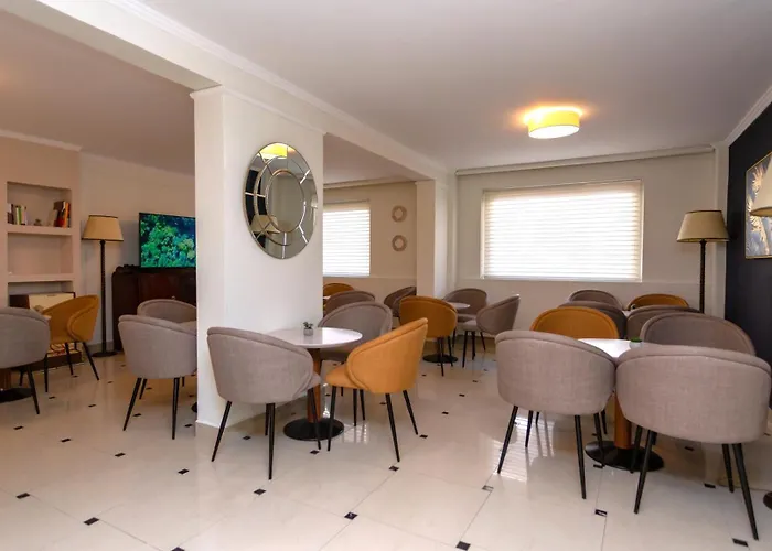 Kosmopolit 3* Loutráki