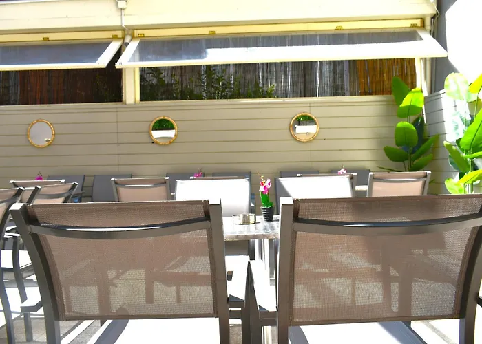 Kosmopolit 3* Loutráki