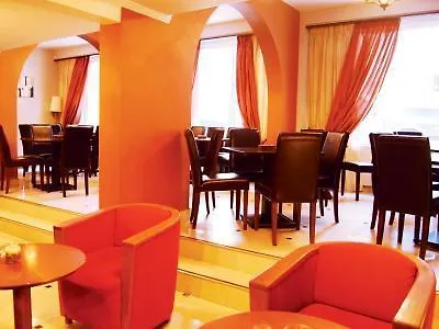 Kosmopolit 3* Loutráki